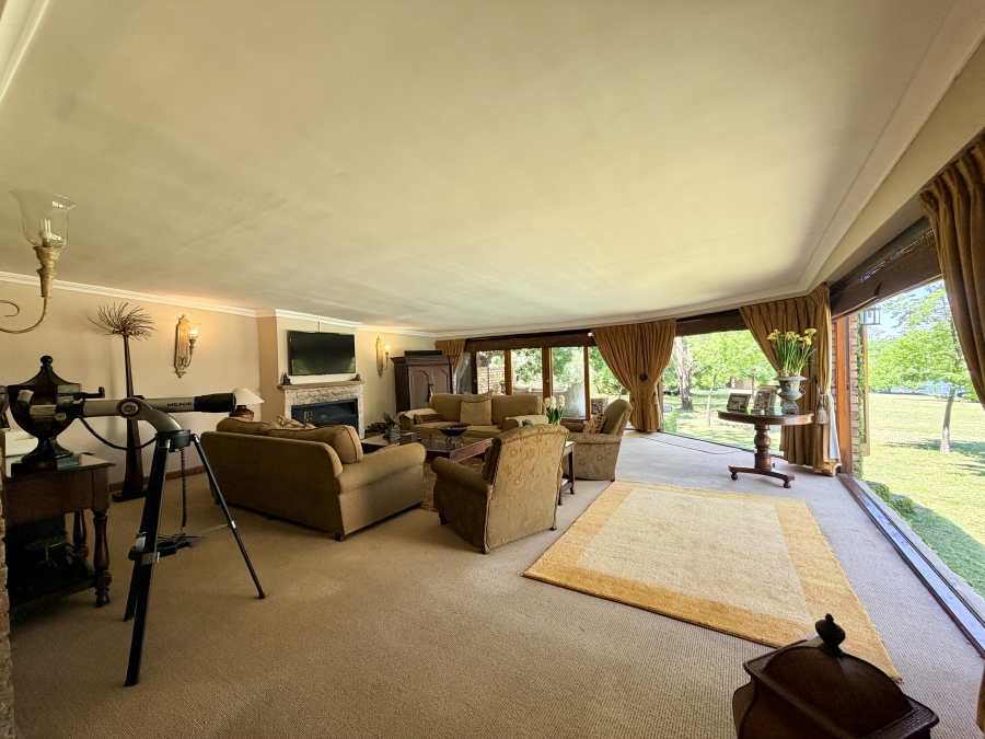 7 Bedroom Property for Sale in Mullersrust Free State